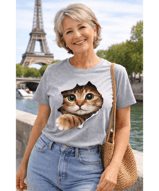 T-Shirt Chat 3D – Chat Mignon qui Déchire le Tissu | Cadeau Parfait pour Amoureux des Chats